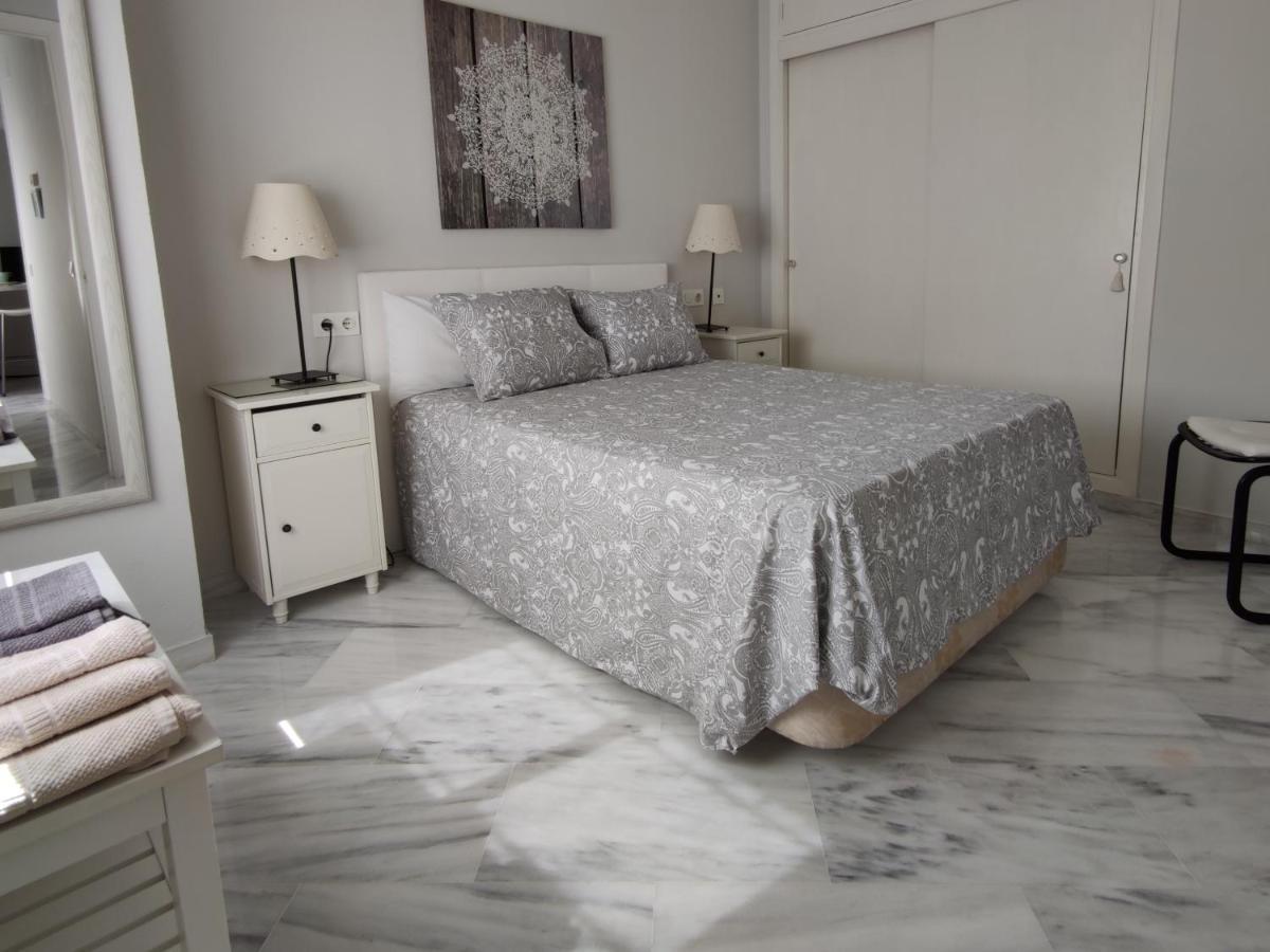 Santa Justa Nervion Buhaira Centro Appartement *